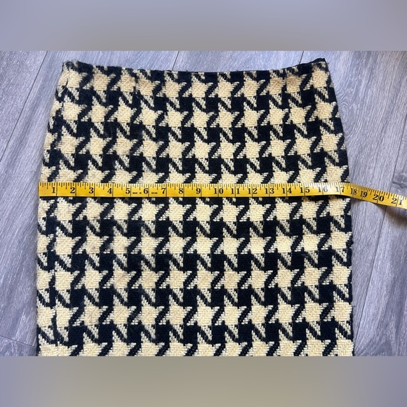 Inc international concepts y2k wool houndstooth pencil skirt in yellow. Size 8 - Picture 9 of 10